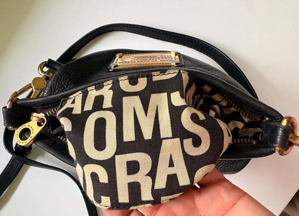 Marc by Marc Jacobs Standard Supply Workwear Black Leather Crossbody Bag - Picture 7 of 9